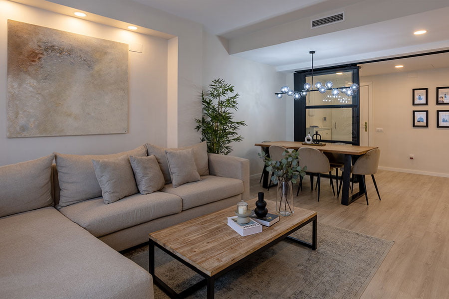 reforma integral Barcelona salon 2 de vivienda renovada