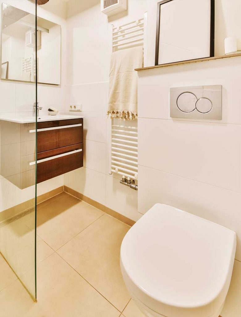 reforma-integral-santa-coloma-bajo-baño